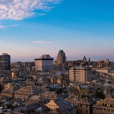 Finestra Nel Centro Storico Genoa