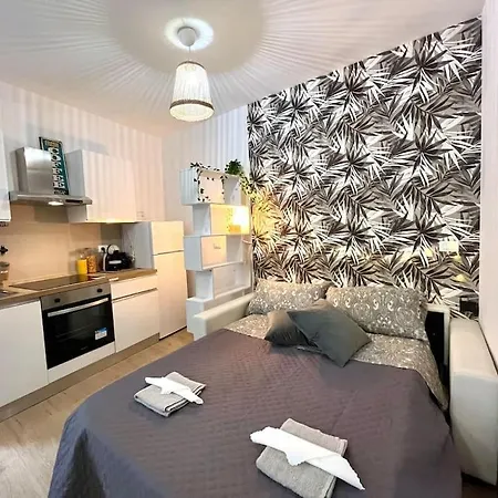 Apartment Finestra Nel Centro Storico *